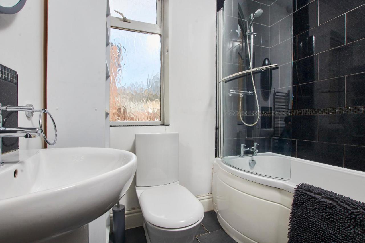 Stylish 2 Bedroom Flat - Close To Newcastle City Centre Gateshead Exterior foto